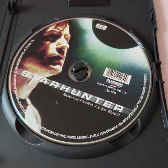 4/20 Starhunter (DVD) - Picture 5 of 6